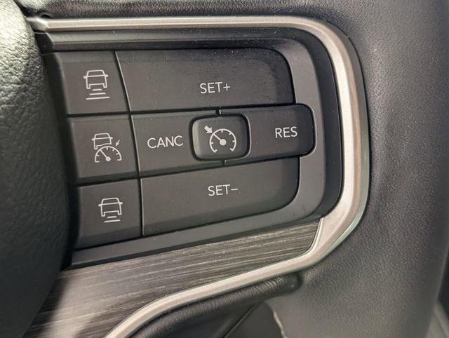 Used 2023 Jeep Wagoneer Series III w/ Convenience Group I image 17
