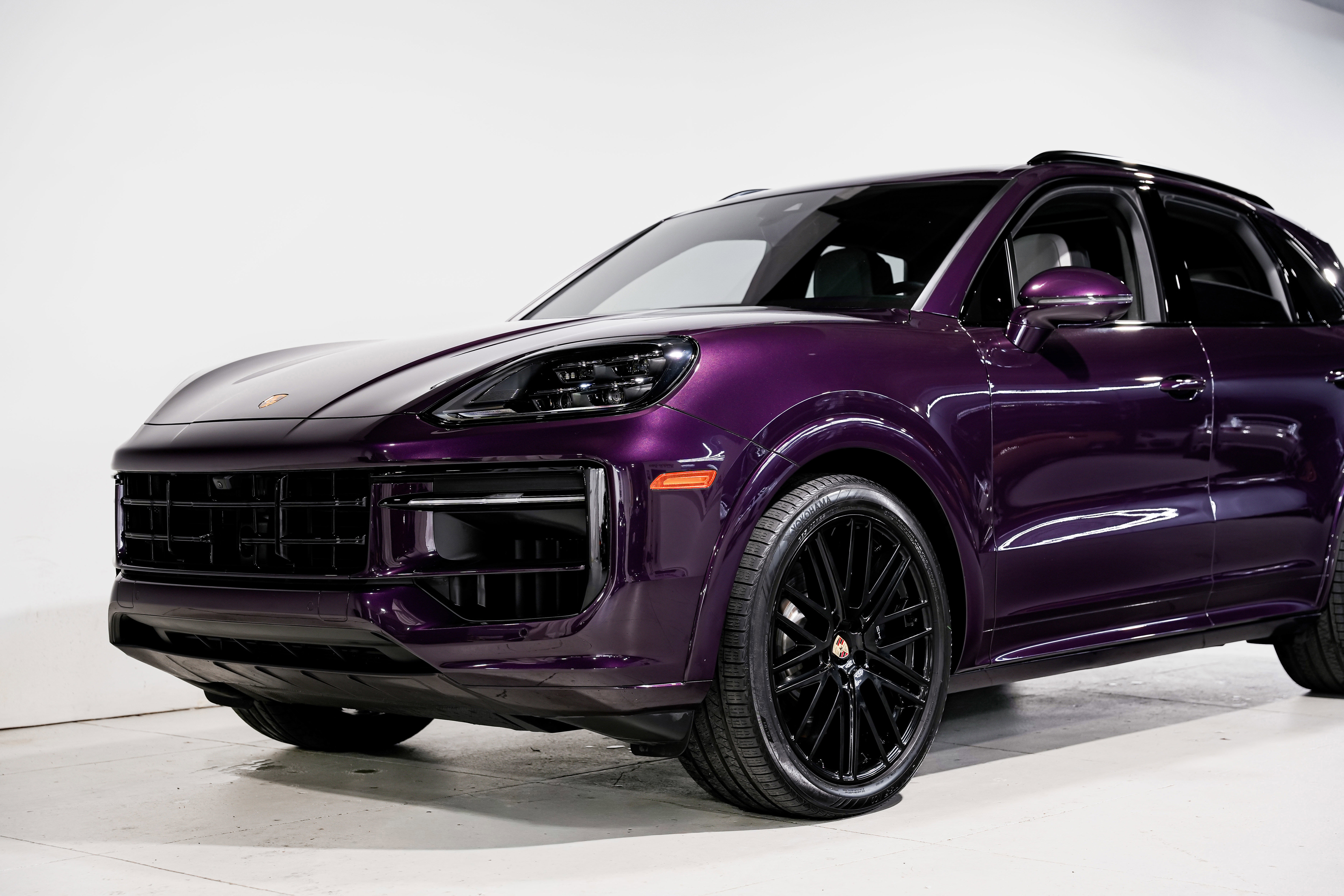 Used 2024 Porsche Cayenne S image 42