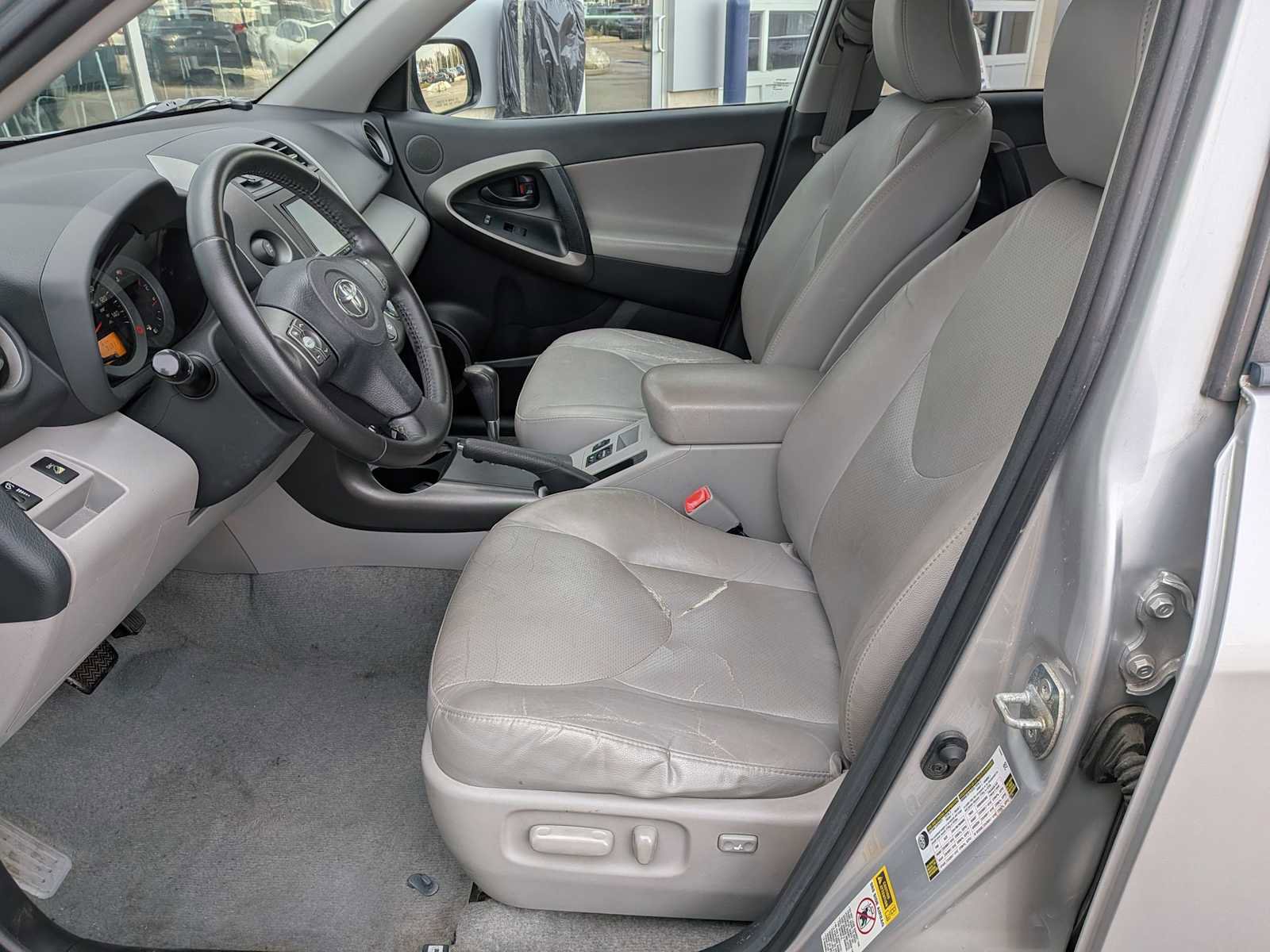 Used 2011 Toyota RAV4 Limited w/ Limited Extra Value Pkg image 12