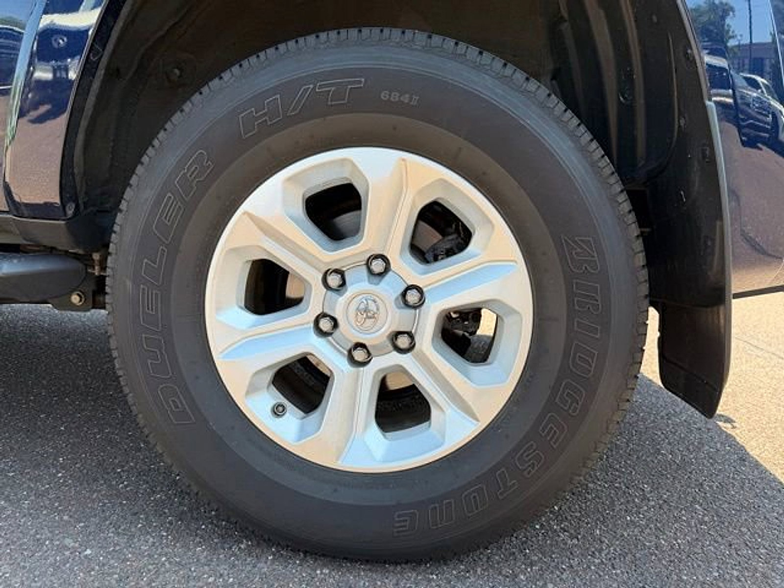 Used 2024 Toyota 4Runner SR5 Premium w/ Moonroof Package AWD/4WD image 22