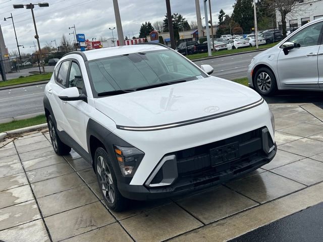 Certified 2025 Hyundai Kona SEL image 5