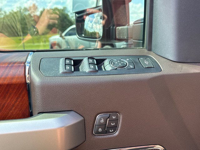 Used 2022 Ford F350 King Ranch w/ Chrome Package AWD/4WD image 19