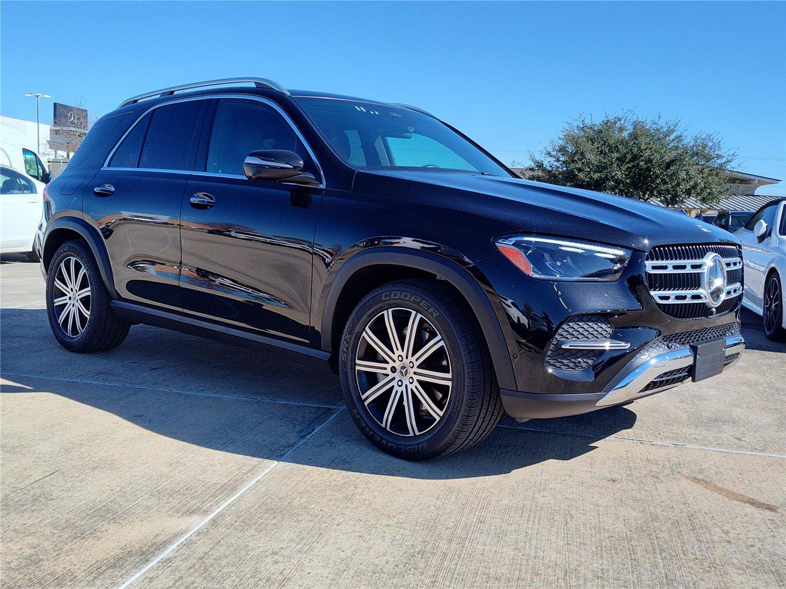 Used 2025 Mercedes-Benz GLE 350 4MATIC image 10