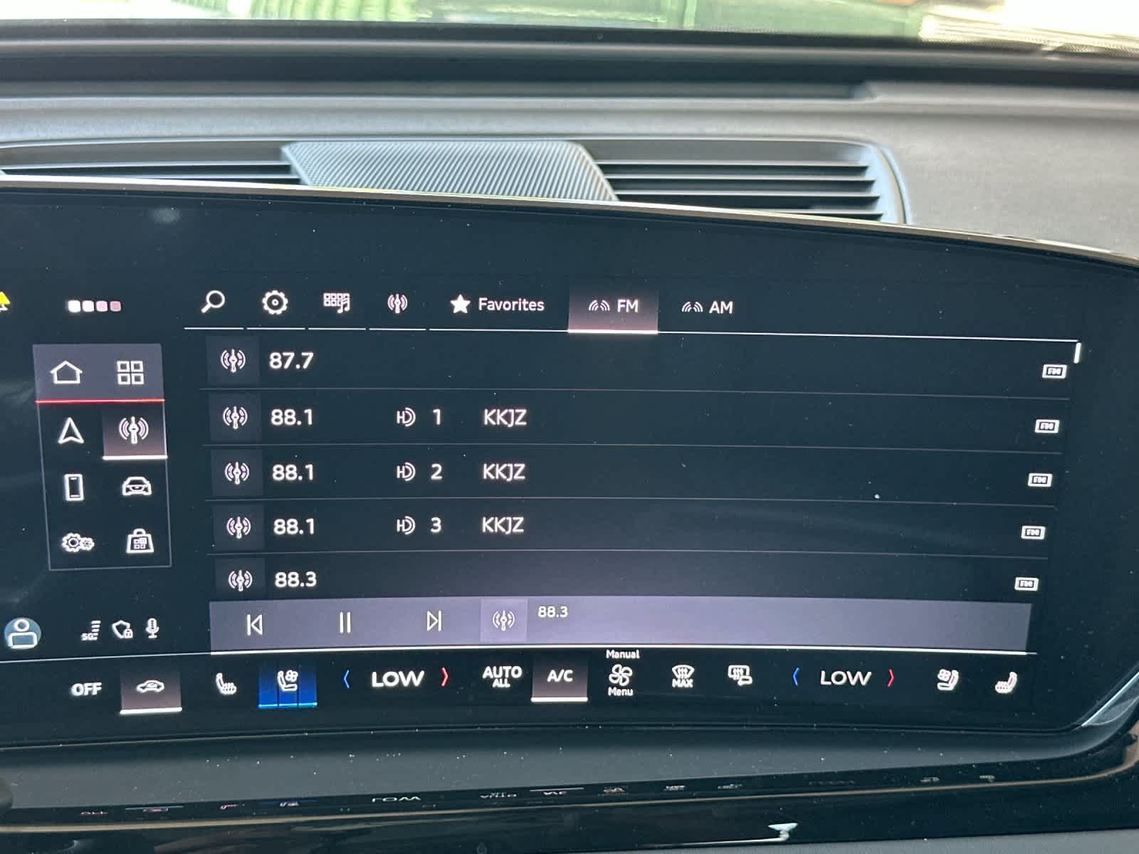 New 2026 Audi A6 Premium Plus AWD/4WD image 17