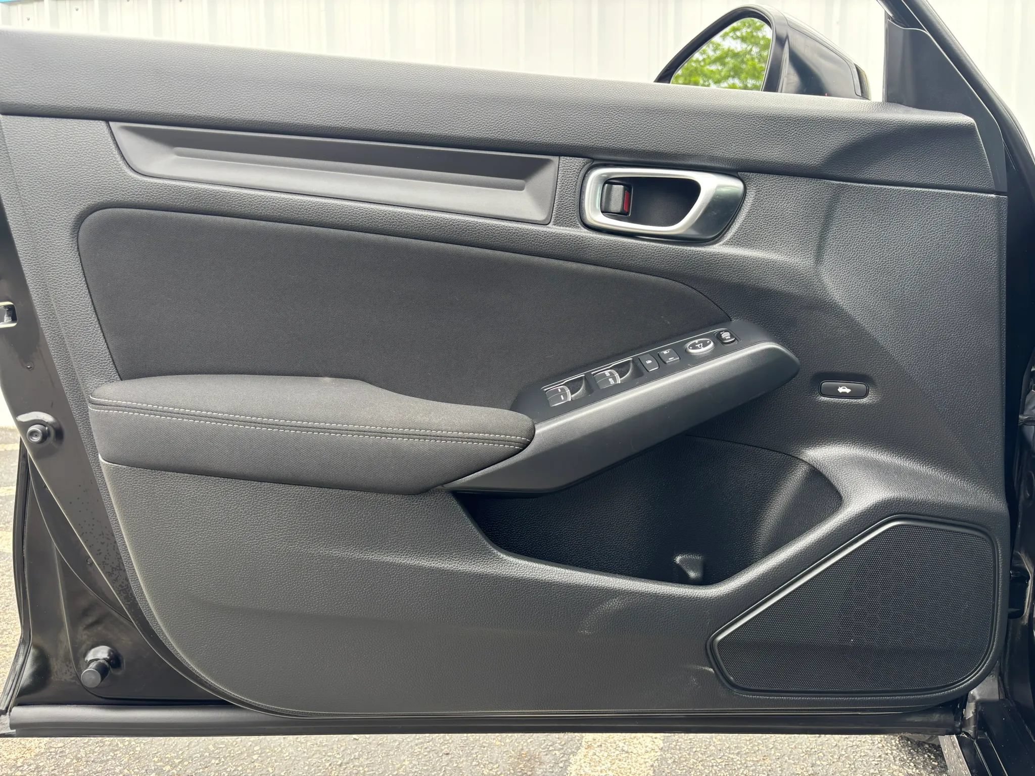 Used 2025 Honda Civic LX image 41