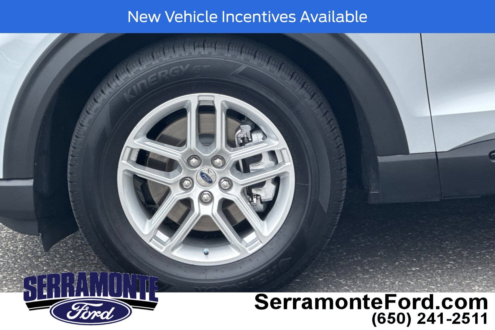 Used 2026 Ford Explorer Active RWD image 28