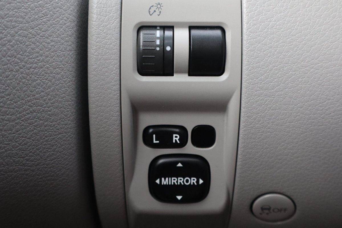 Used 2010 Subaru Forester 2.5X Limited w/ Popular Equipment Group 4B AWD/4WD image 29