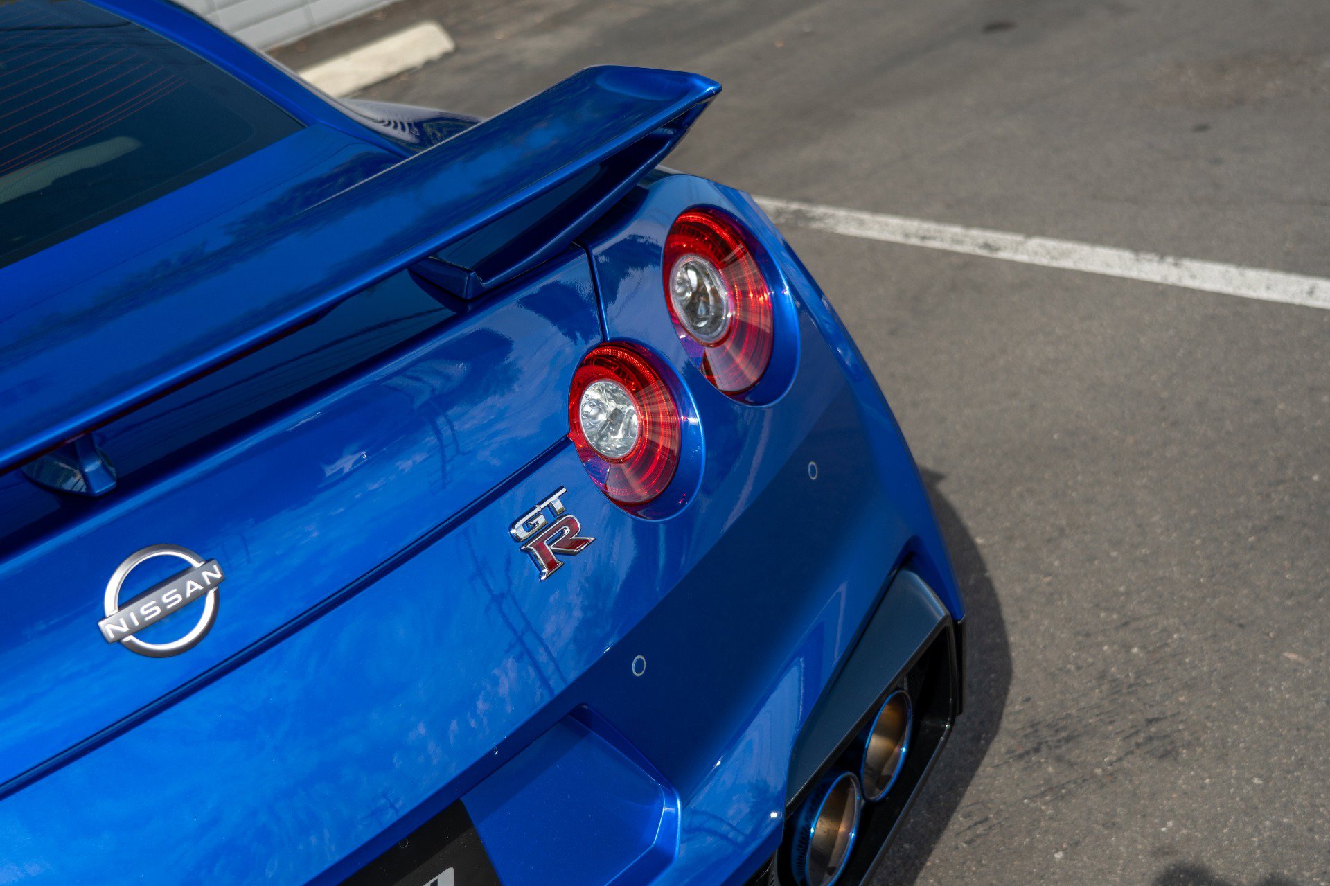 Used 2024 Nissan GT-R w/ Floor Mat Package image 28