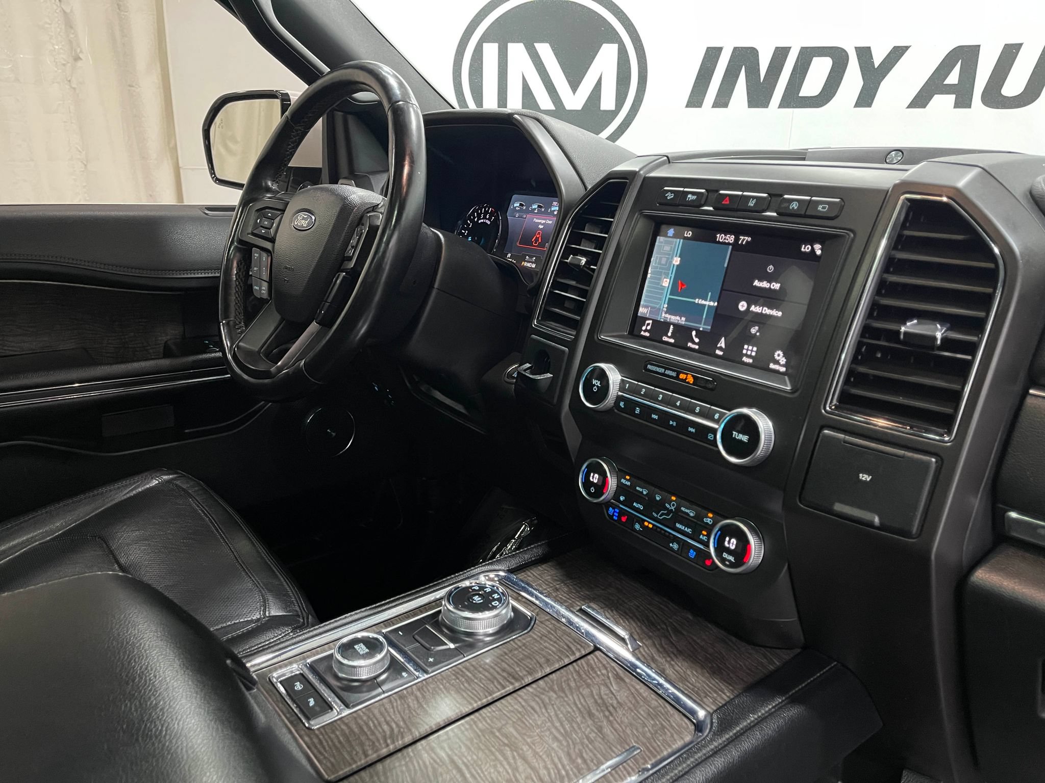 Used 2019 Ford Expedition Limited w/ Equipment Group 302A AWD/4WD image 19