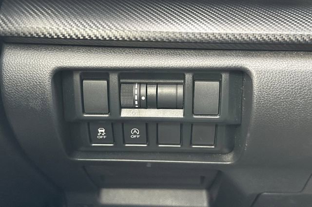 Used 2020 Subaru Crosstrek 2.0i Premium w/ Popular Package #4 image 28