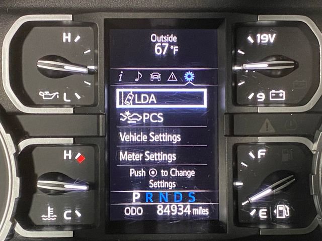 Used 2021 Toyota Tundra SR5 w/ TRD Off-Road Package AWD/4WD image 18