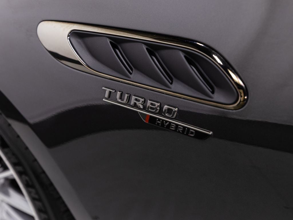 Used 2026 Mercedes-Benz E 53 AMG 4MATIC Sedan image 39