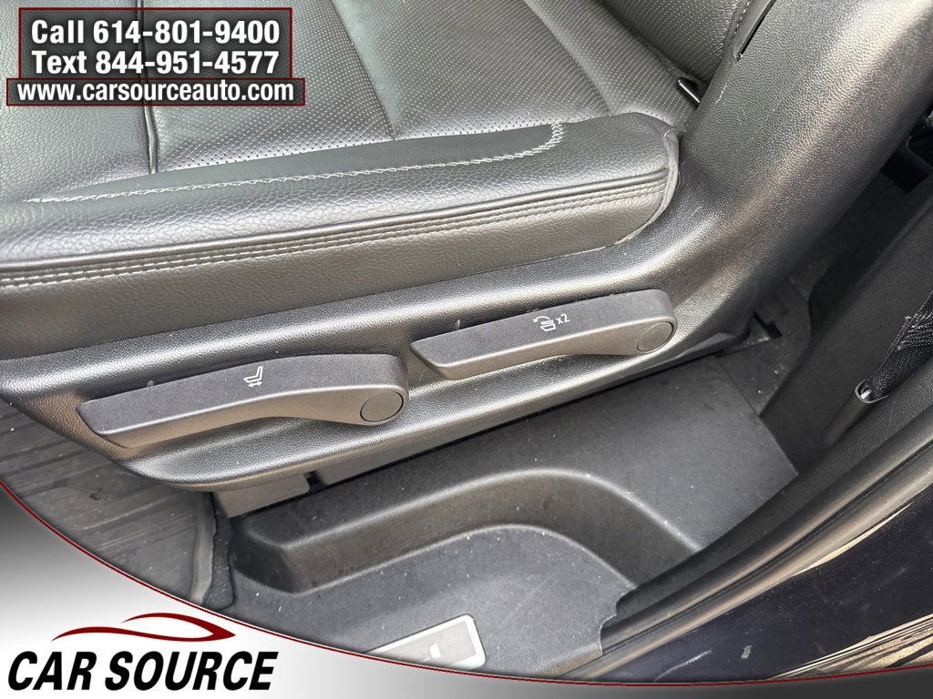 Used 2023 GMC Yukon Denali image 37