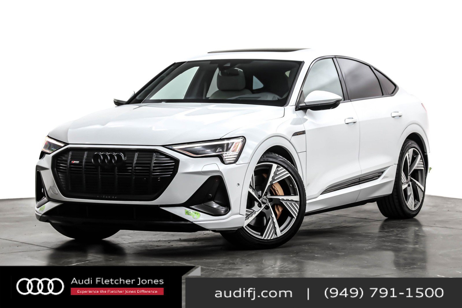 Used 2023 Audi e-tron Prestige w/ Prestige Package image 1