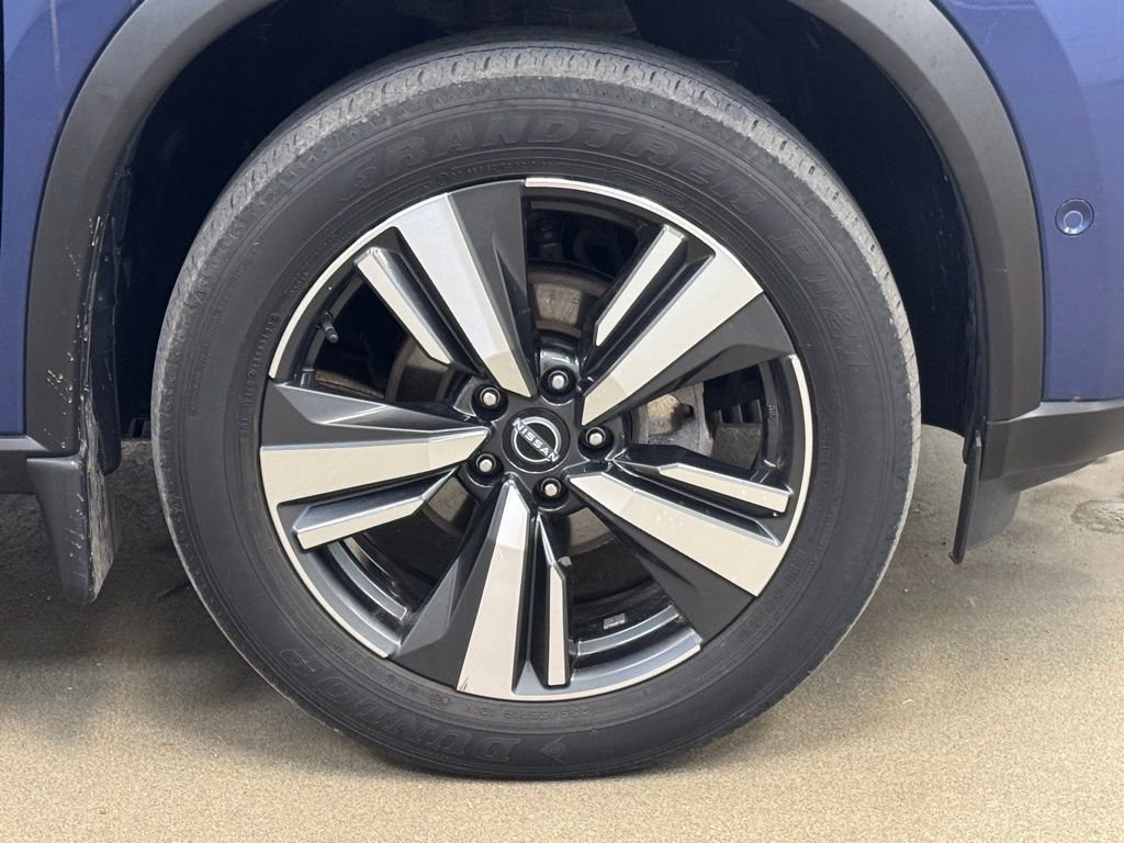 Used 2023 Nissan Rogue SL w/ SL Premium Package AWD/4WD image 4