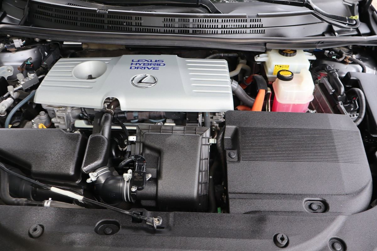 Used 2012 Lexus CT 200h Premium w/ Leather Pkg FWD image 39