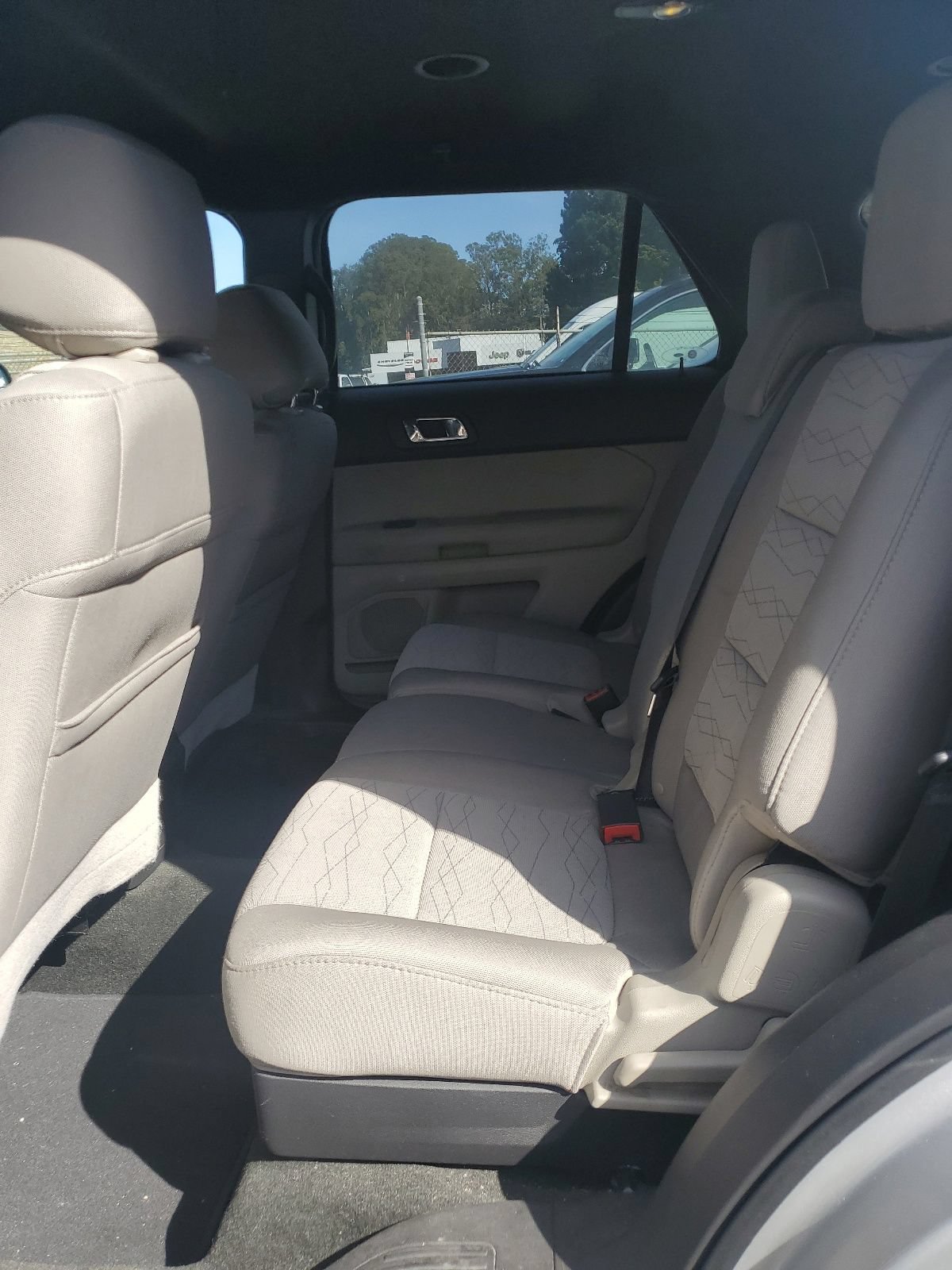 Used 2014 Ford Explorer FWD image 15