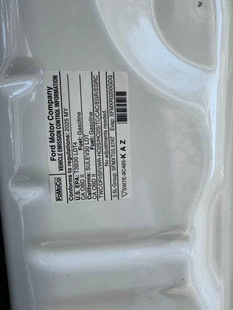 Used 2025 Ford Expedition Active AWD/4WD image 27