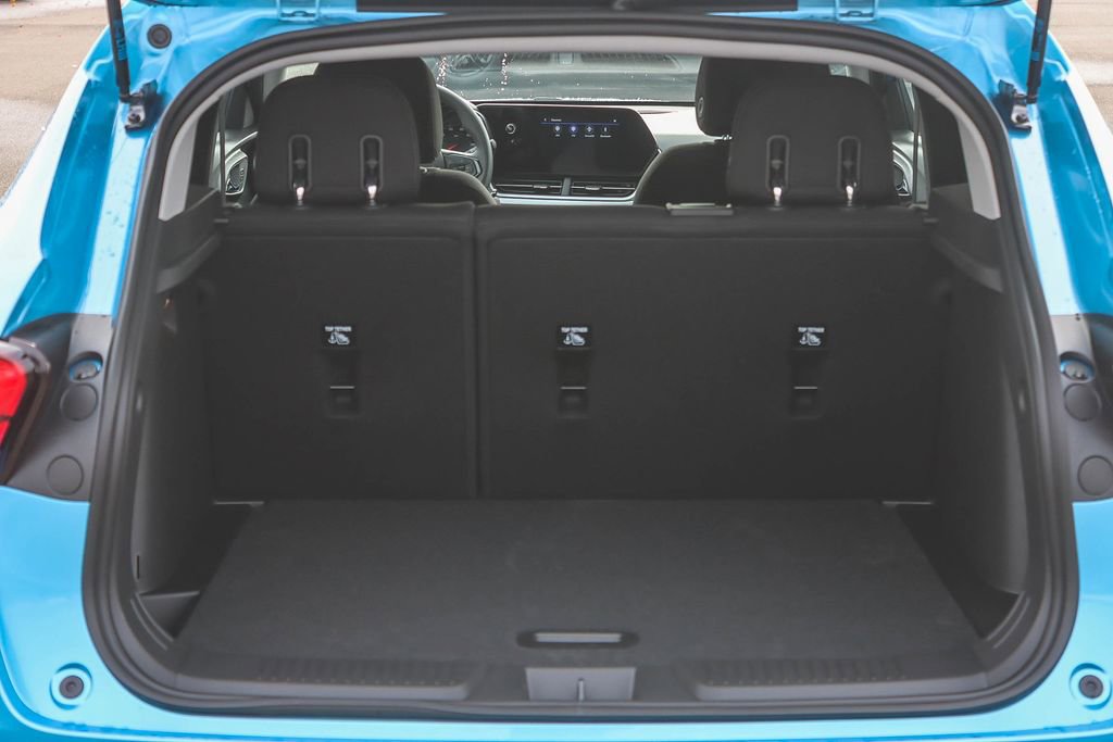 New 2026 Chevrolet Trax LS w/ LS Convenience Package image 25