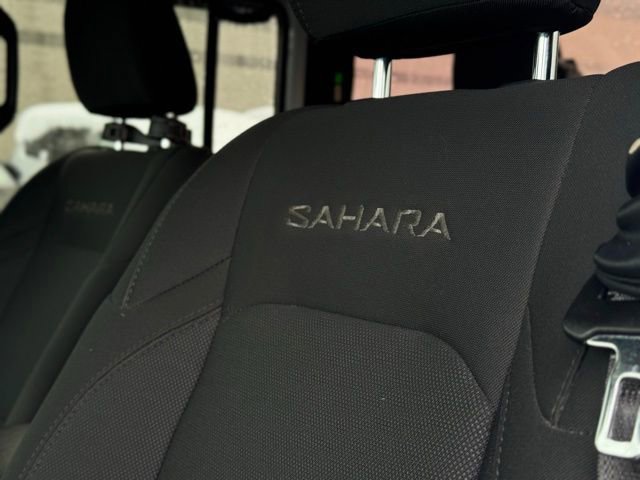 Used 2018 Jeep Wrangler Unlimited Sahara image 18
