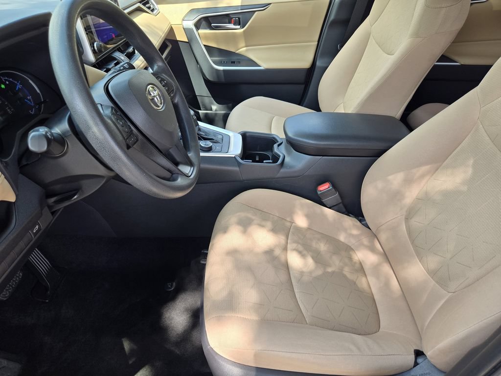 Used 2023 Toyota RAV4 XLE w/ Convenience Package AWD/4WD image 9