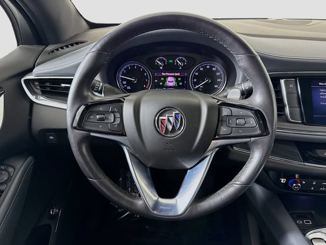 Used 2023 Buick Enclave Essence FWD image 11