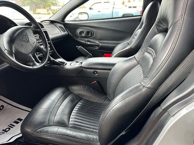 Used 2003 Chevrolet Corvette Convertible w/ Preferred Equipment Group1 image 9