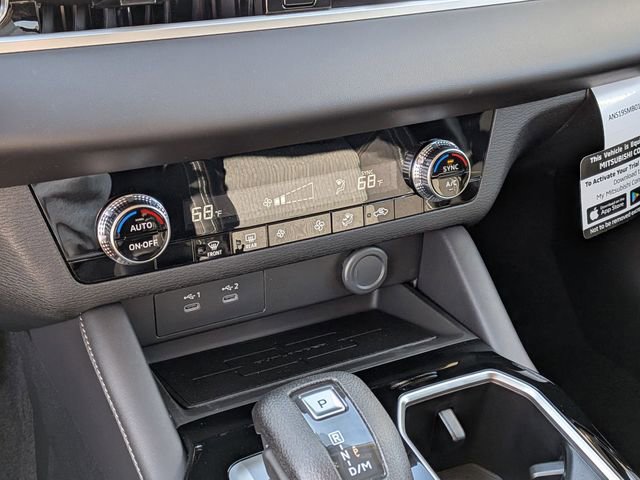 New 2026 Mitsubishi Outlander ES FWD image 21