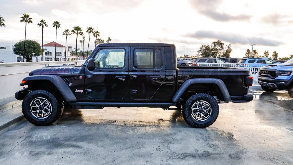 New 2026 Jeep Gladiator Rubicon AWD/4WD image 14