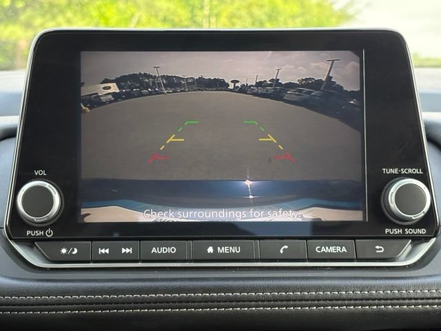 Used 2024 Nissan Rogue SV AWD/4WD image 19