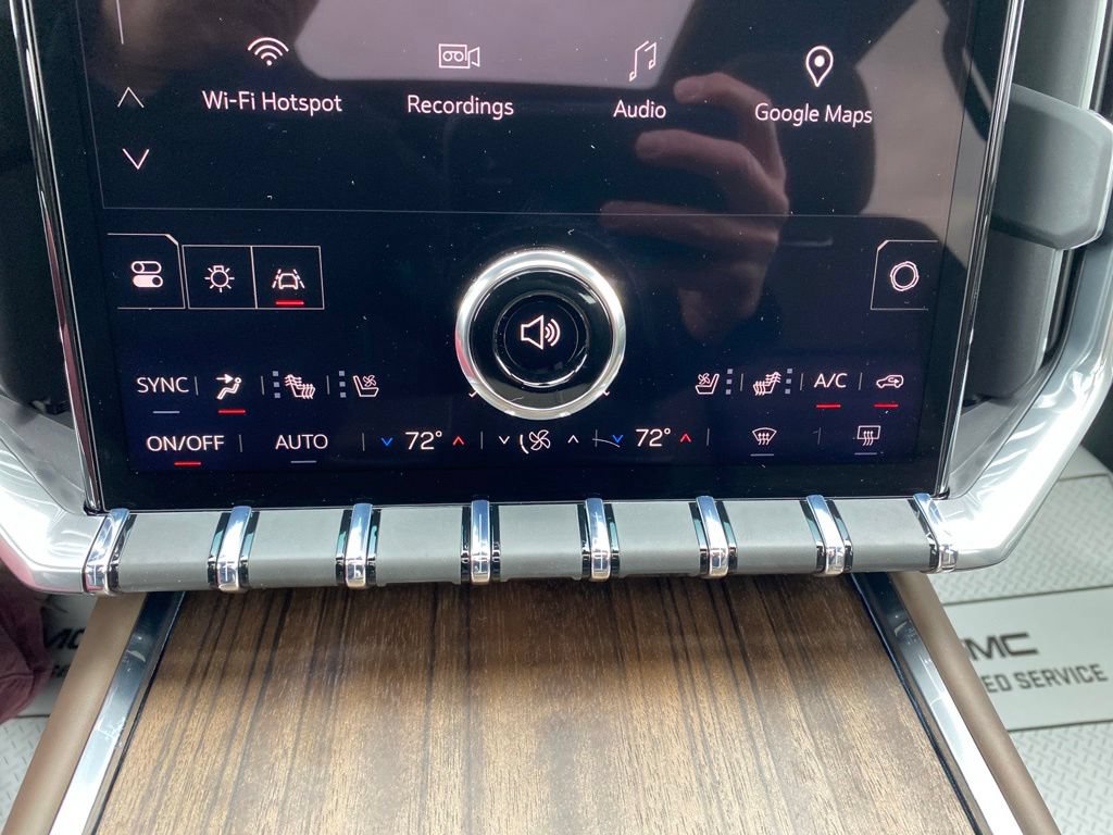 New 2027 GMC Acadia Denali Ultimate AWD/4WD image 19