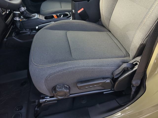 Certified 2025 Jeep Gladiator Sport image 21