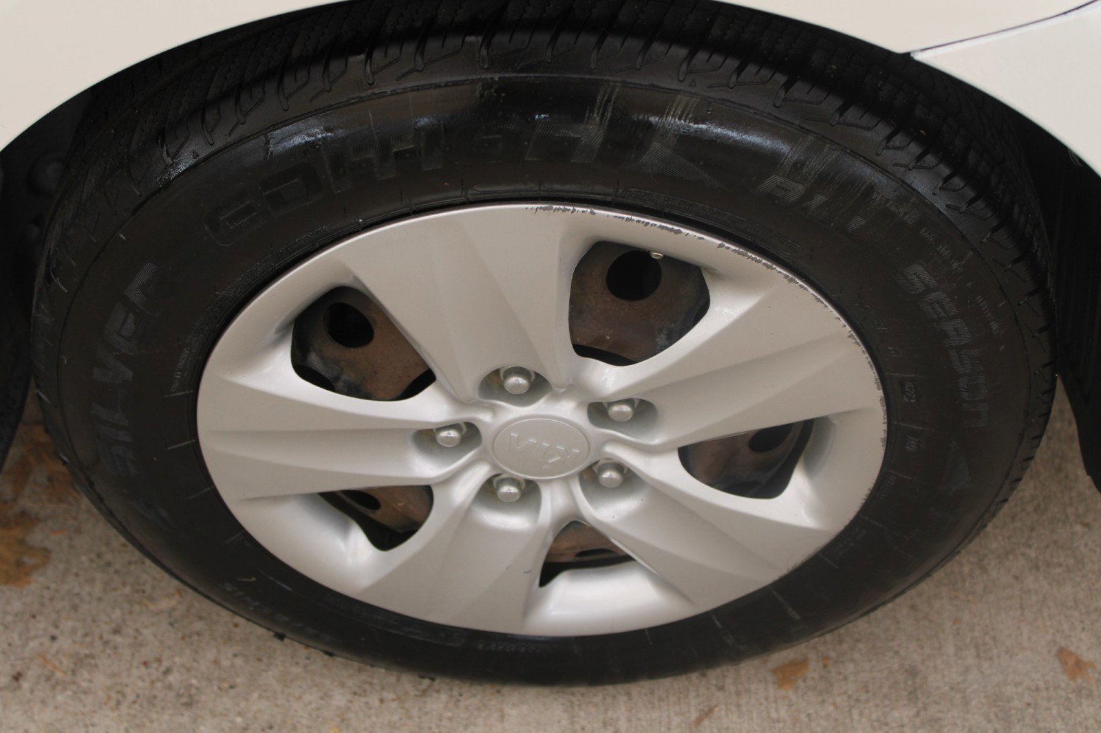 Used 2017 Kia Forte LX image 21