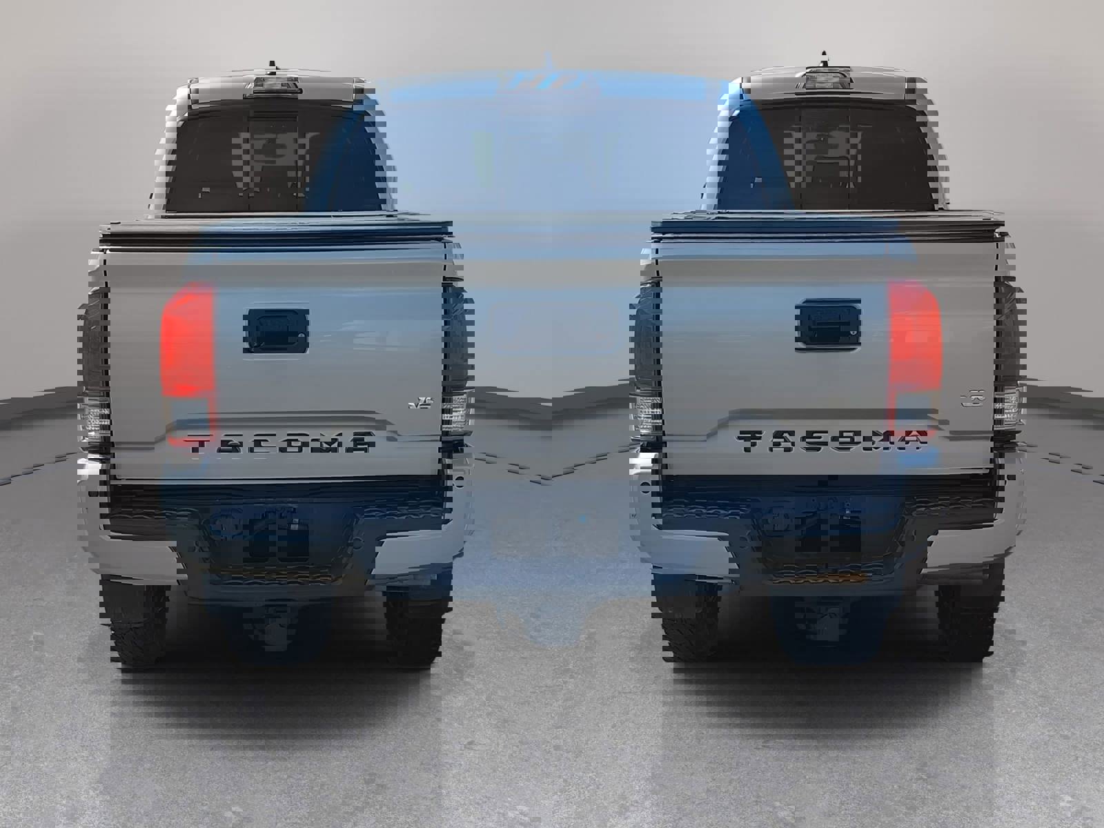 Used 2016 Toyota Tacoma TRD Off-Road w/ Premium & Technology Package image 6