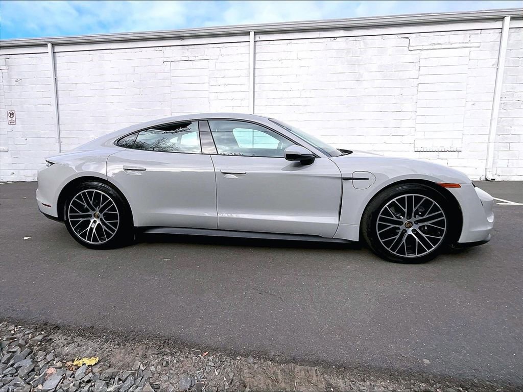 Certified 2024 Porsche Taycan image 6