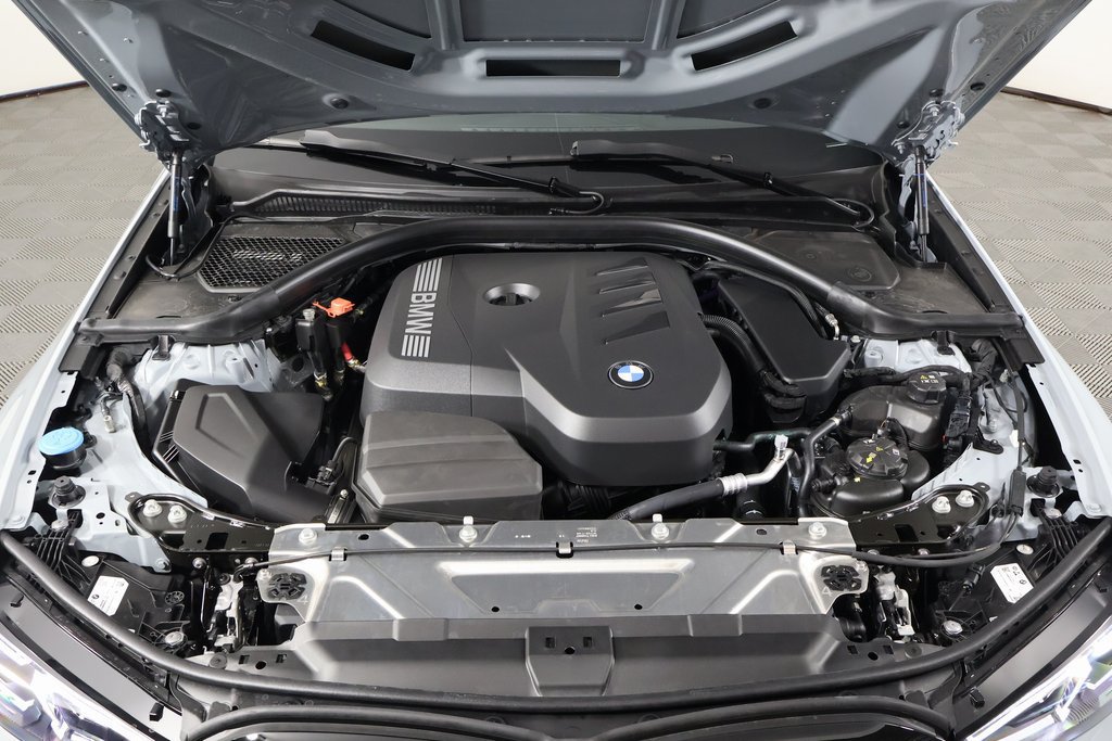 New 2026 BMW 330i Sedan w/ M Sport Package RWD image 9