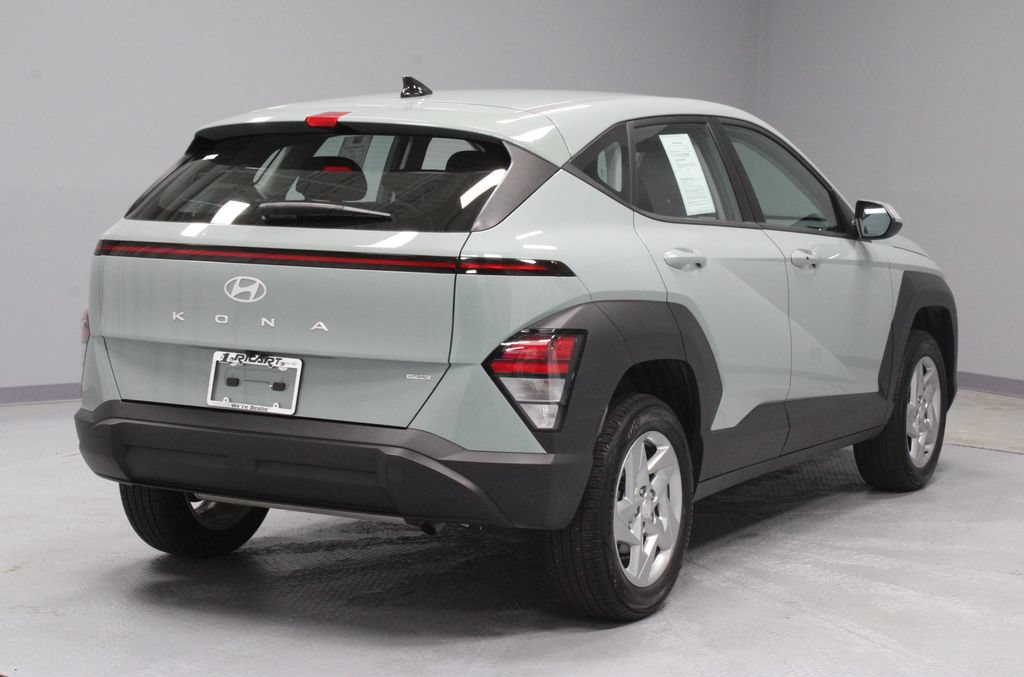 Used 2024 Hyundai Kona SE AWD/4WD image 10