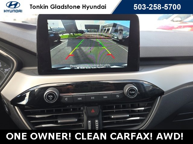 Used 2022 Ford Escape SE image 18