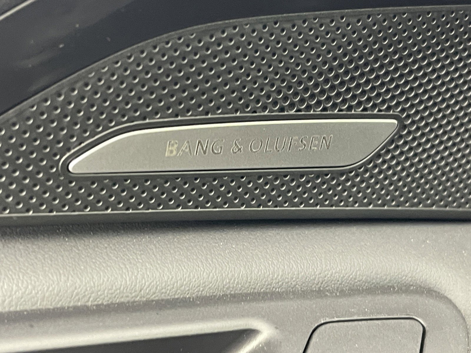 New 2025 Audi Q5 Premium Plus image 23