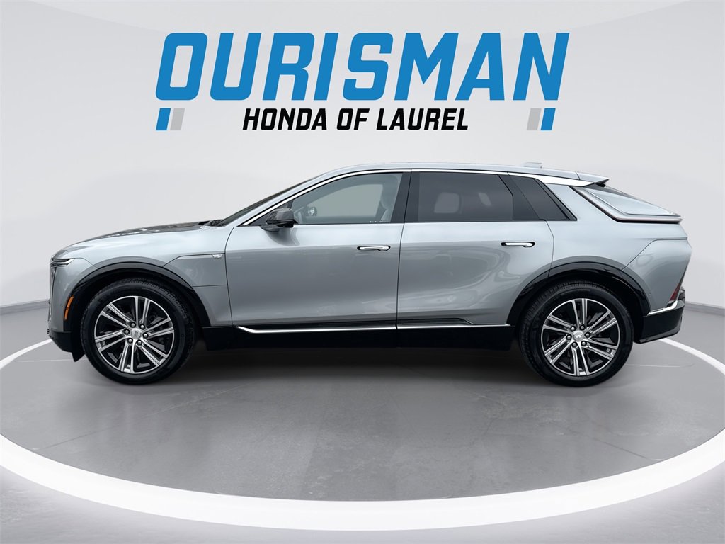Used 2024 Cadillac Lyriq Luxury image 5