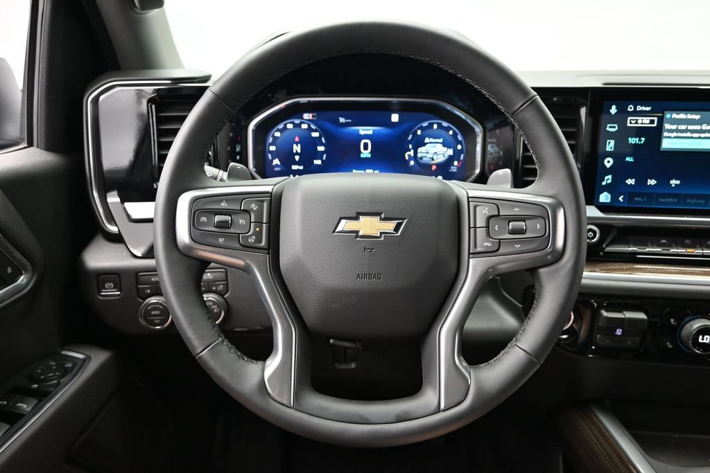 Used 2026 Chevrolet Silverado 1500 LT w/ Protection Package AWD/4WD image 19