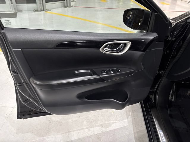 Used 2019 Nissan Sentra SV FWD image 11