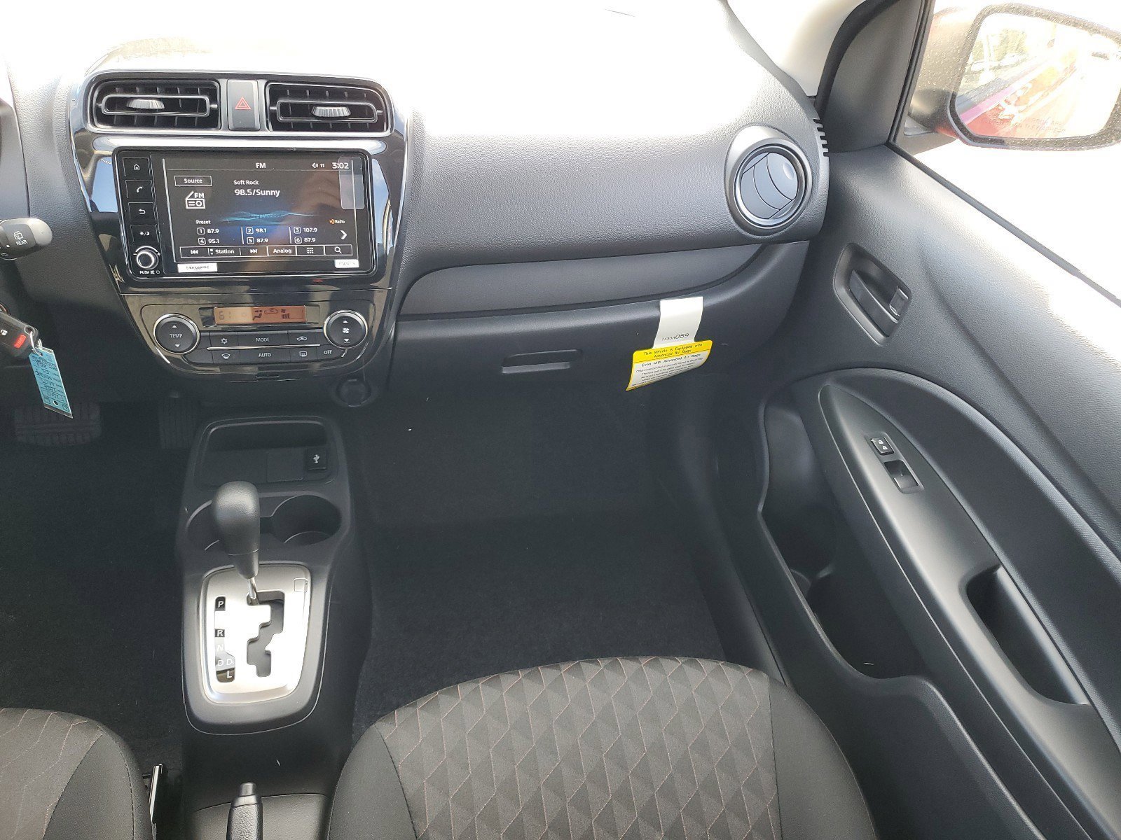 New 2024 Mitsubishi Mirage ES image 25