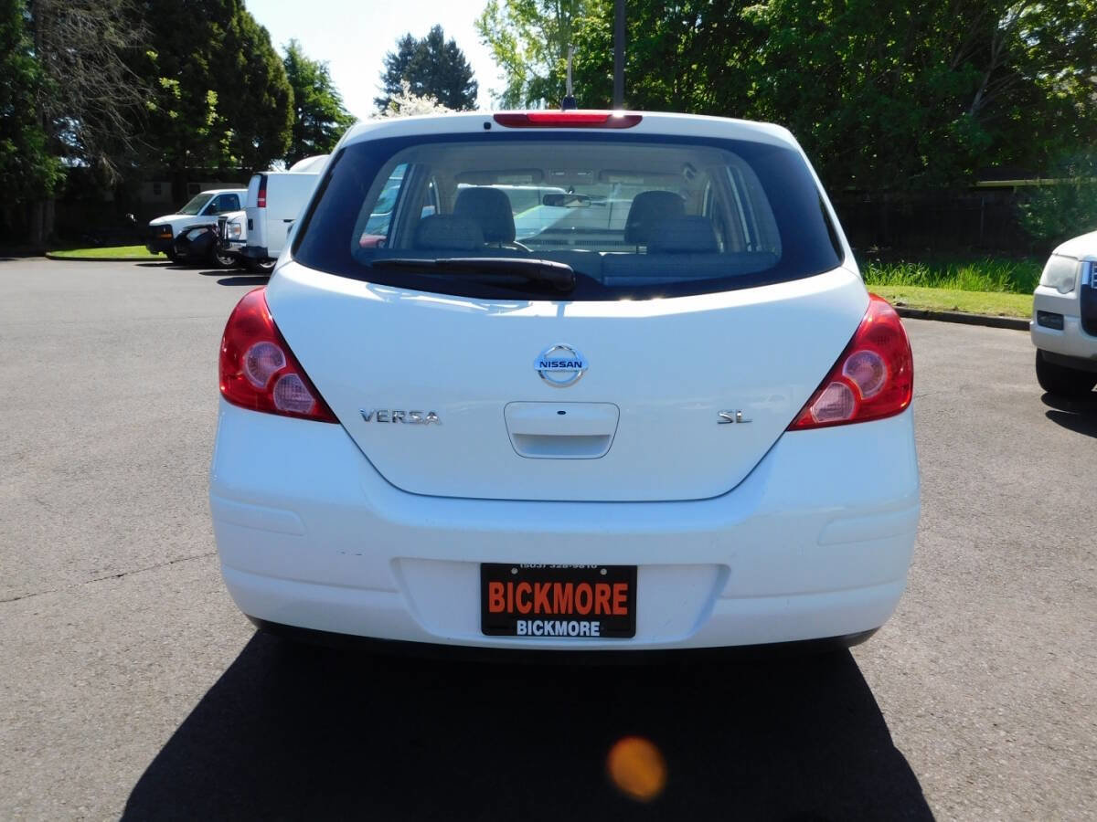 Used 2008 Nissan Versa Hatchback w/ Convenience Pkg FWD image 17