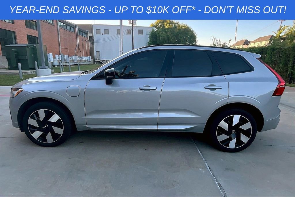 Used 2025 Volvo XC60 T8 Plus w/ Protection Package Premier image 21