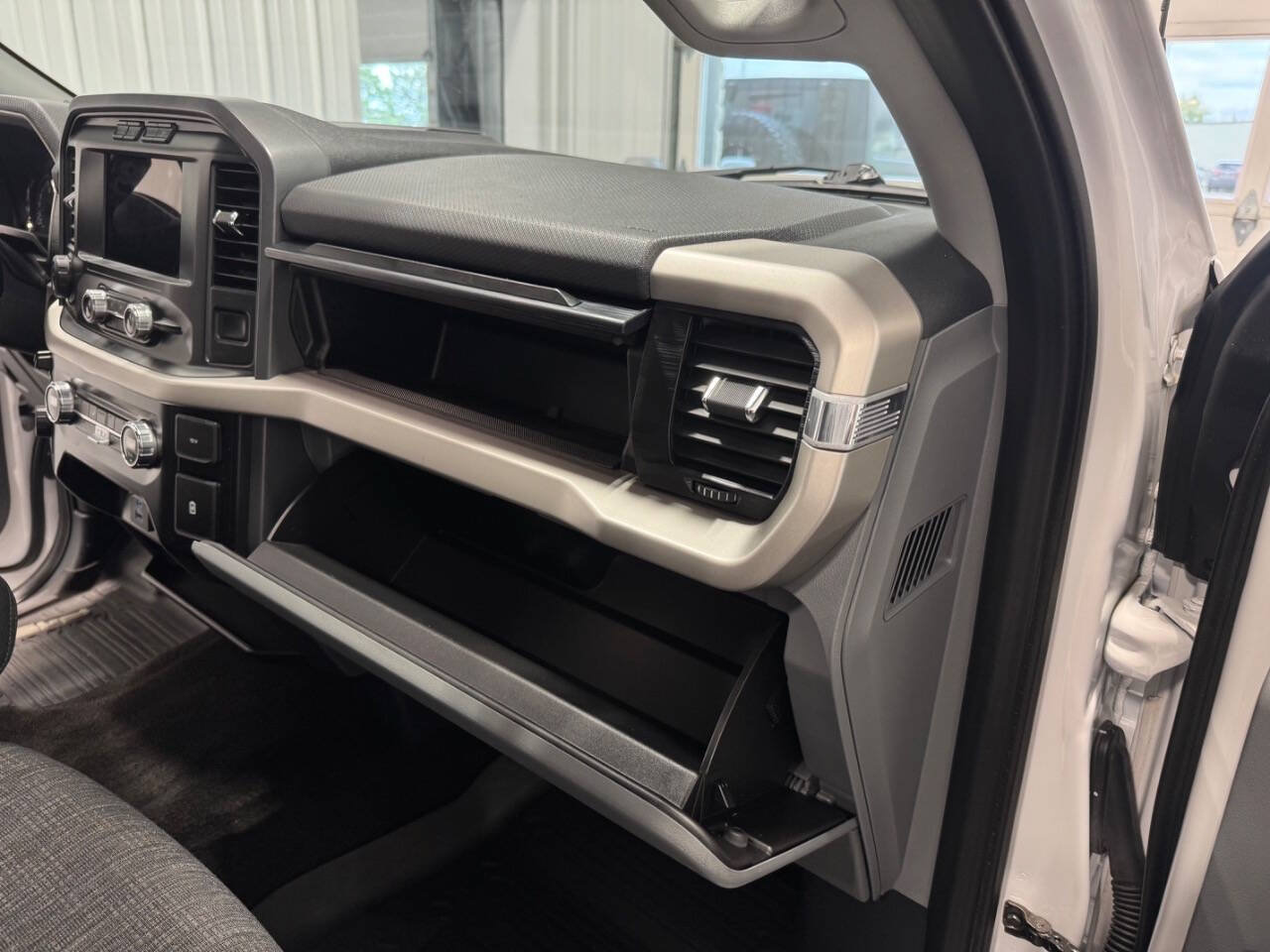 Used 2021 Ford F150 XLT w/ Equipment Group 301A Mid AWD/4WD image 15