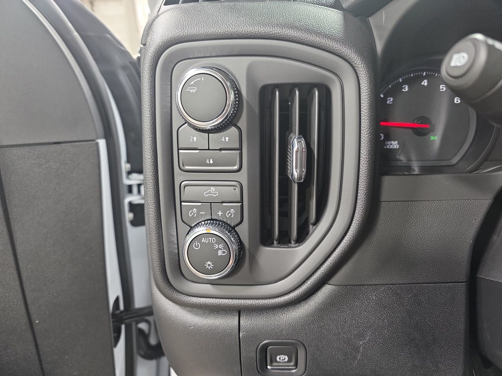 New 2026 GMC Sierra 3500 Pro AWD/4WD image 23