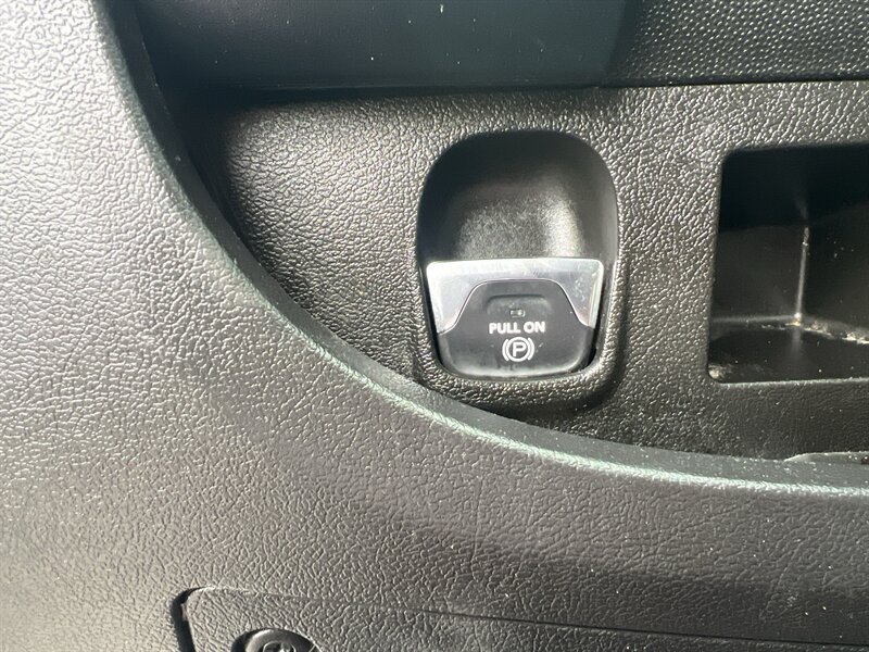 Used 2024 RAM ProMaster 2500 FWD image 10