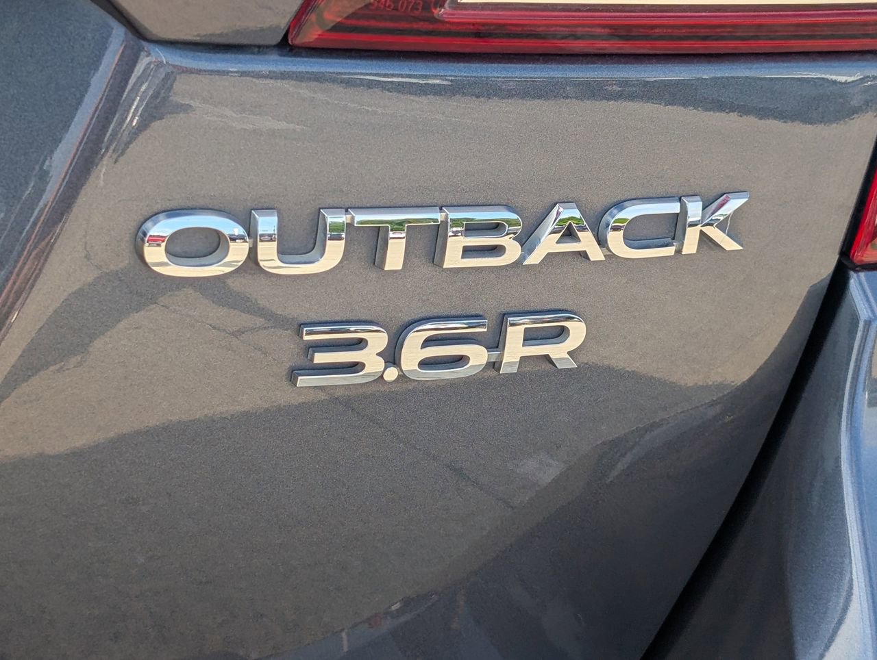 Used 2016 Subaru Outback 3.6R Limited AWD/4WD image 8