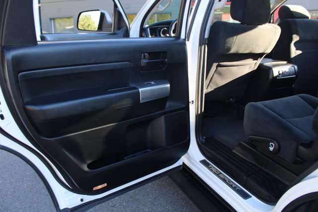 Used 2022 Toyota Sequoia TRD Sport image 17